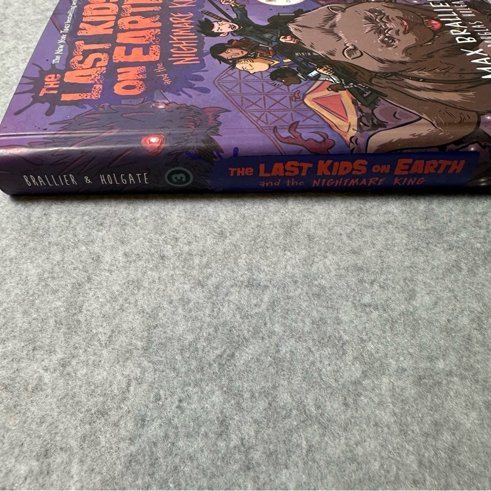 The Last Kids on Earth and the Nightmare King Book - Picture 2 of 3